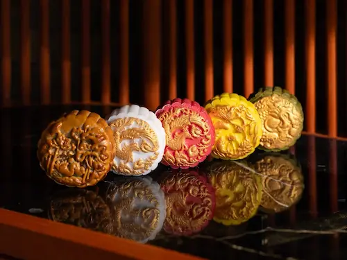 colorful mooncakes 