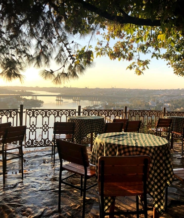 outdoor_restaurant
