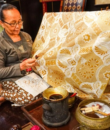 Batik_stores_surabaya