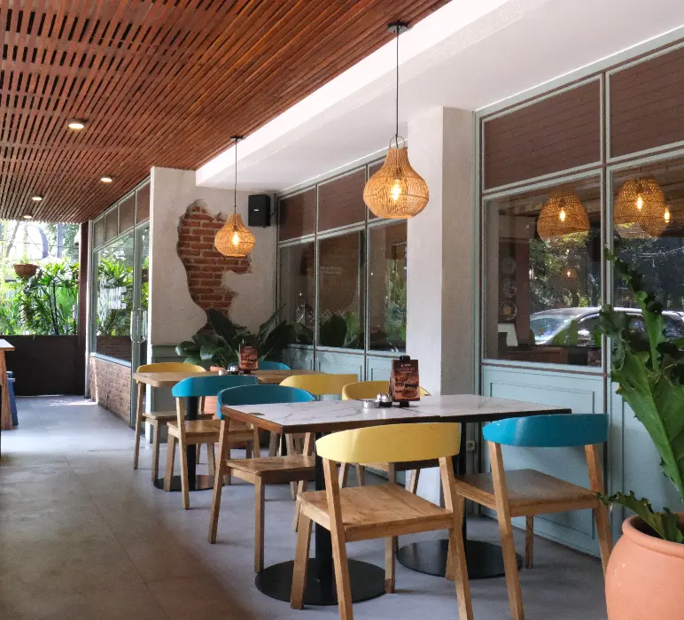 Tempayan Indonesian Bistro-interior