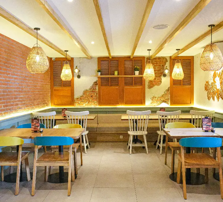 Tempayan Indonesian Bistro-interior