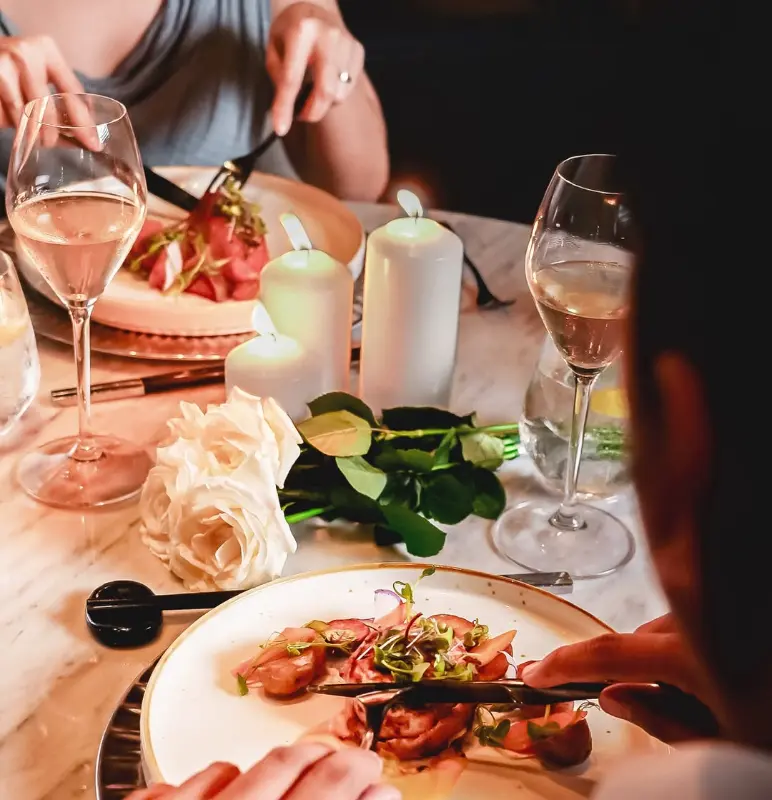 Monomono Bar & Social Dining