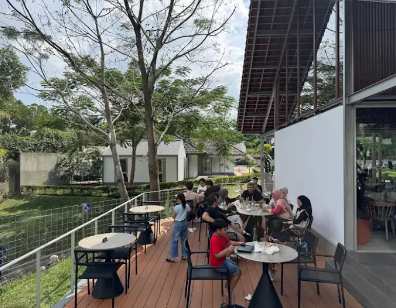 Homeground Restaurant 