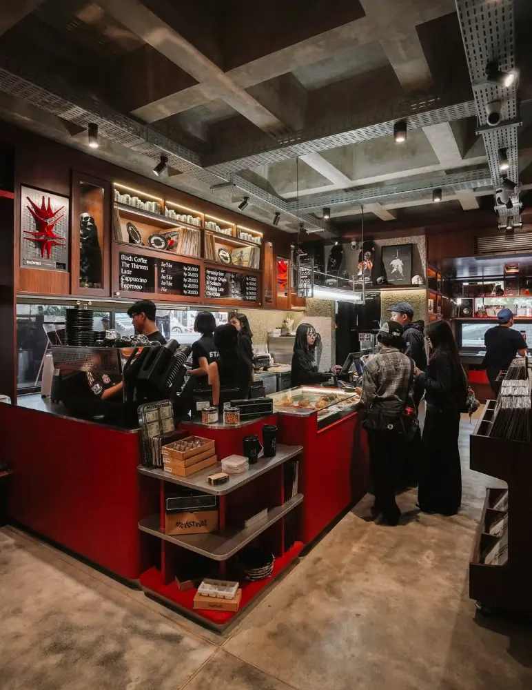 Maternal Cafe And Record Store