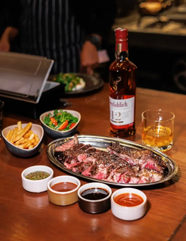 Roast & Toast – Meat & Whisky Experience