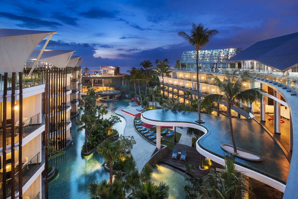 Experience an Unforgettable Holidays at Le Meridien Bali Jimbaran With Special Offer in 2025