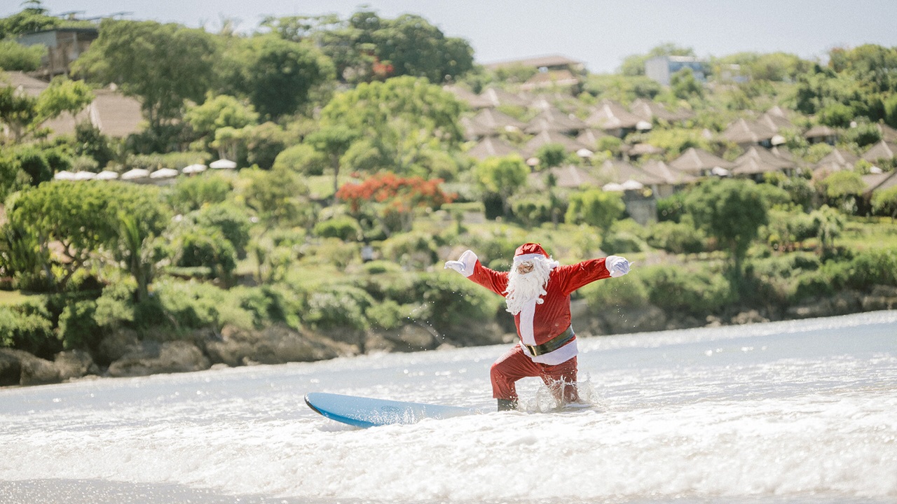 The Season to Celebrate and Give Back: Heartfelt Festivities at Four Seasons Resort Bali