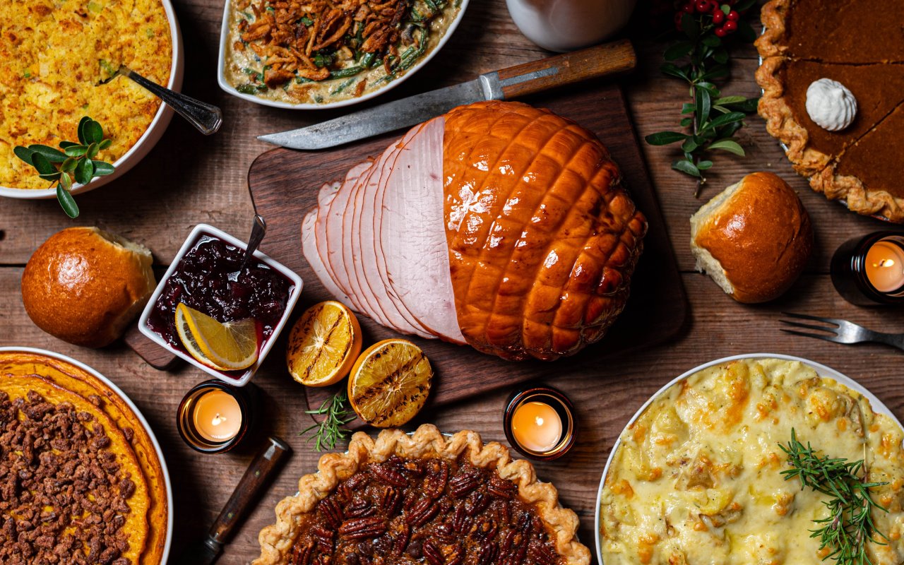 Newsletter: STAY GIVEAWAY | The Best Fine Dining Restaurants | Thanksgiving Deals
