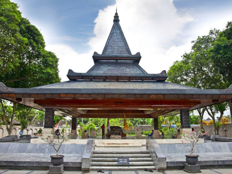 Things to do in Blitar