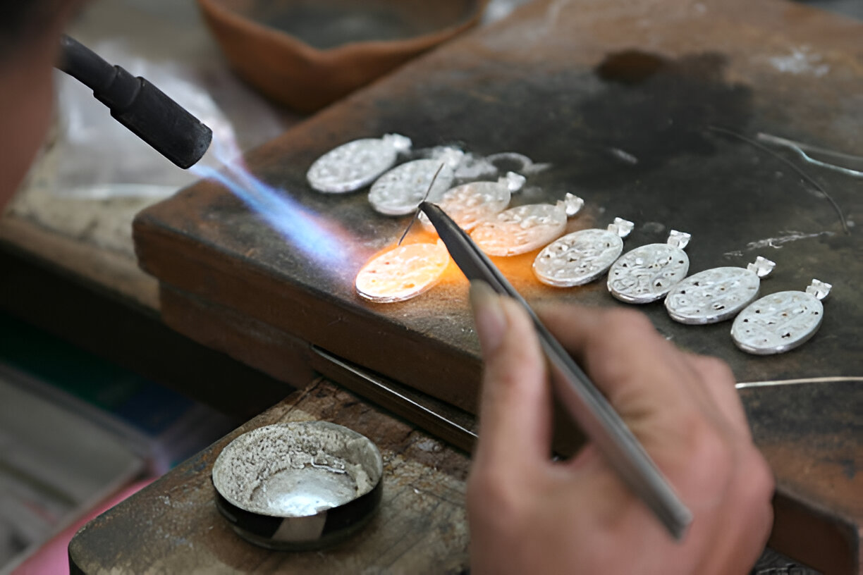 Shaping Elegance: Celuk Village’s Silversmith Wonders Unveiled