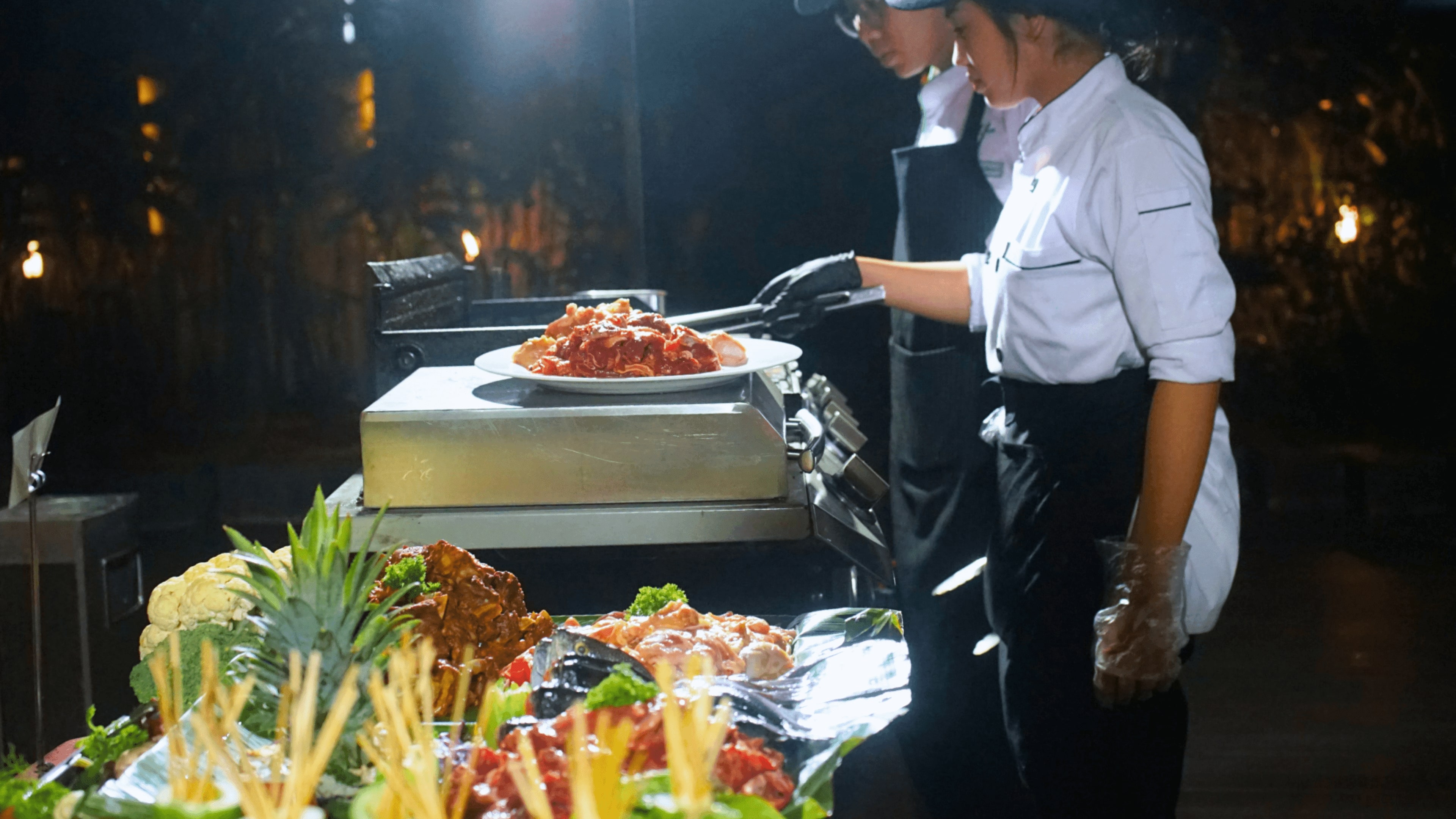 Farm to Table - All You Can Eat Dinner at Holiday Inn Bandung Pasteur