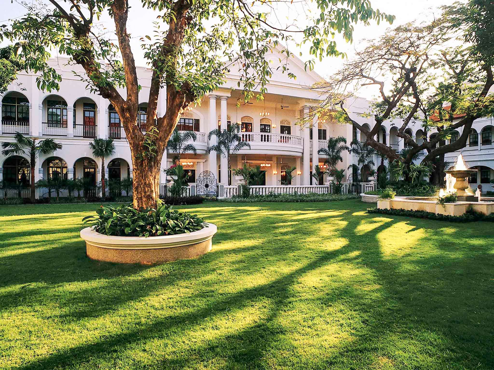 IMG Credit: all.accor.com, Garden Majapahit Hotel