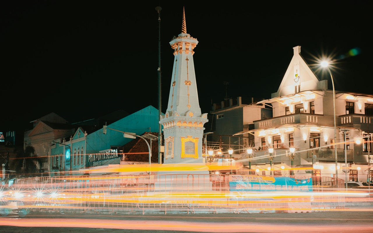 Tugu Jogja by Gustomi/Pexels.