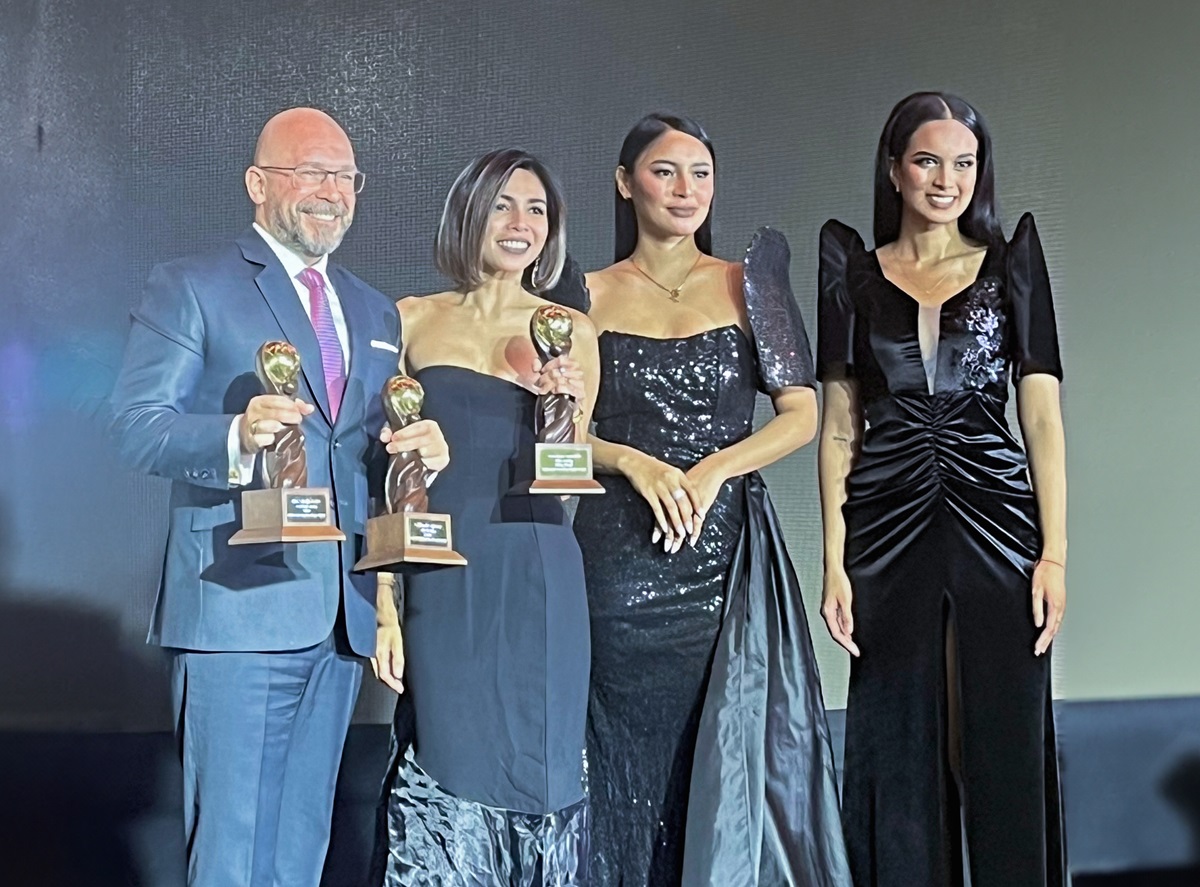 Sofitel Bali Nusa Dua Beach Resort Receive Triple Triumph at World Travel Awards in Manila, Philippines