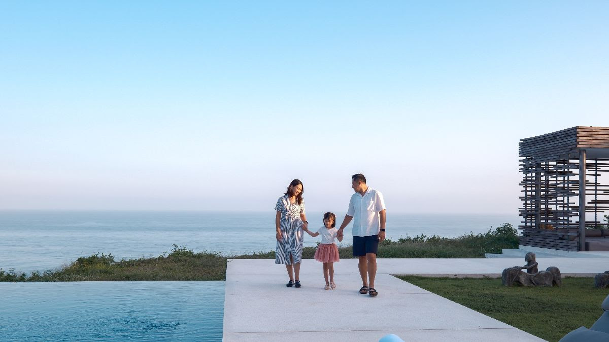 Alila_Villas_Uluwatu_Makes_Summer_Fun_and_Exciting_for_Families