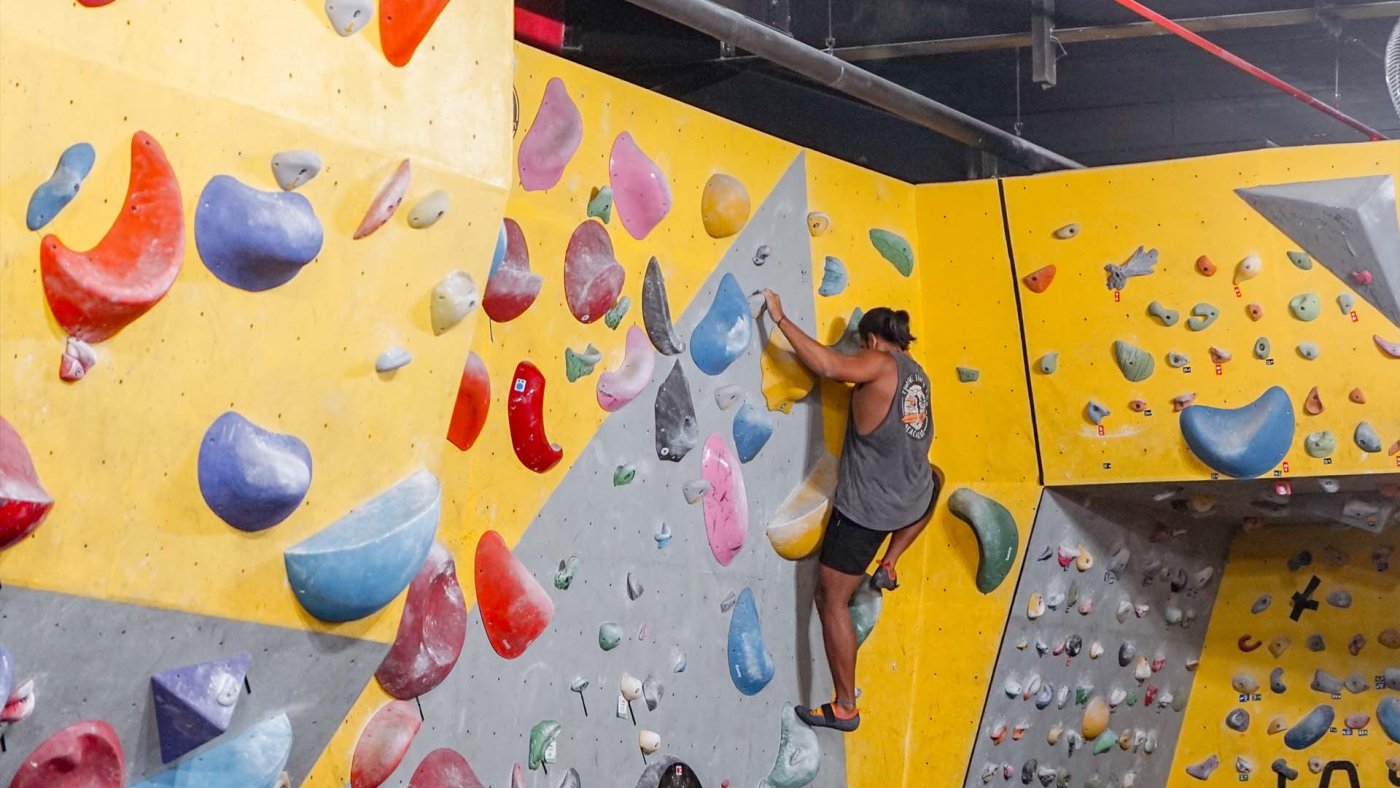 Manjat Climbing Gym