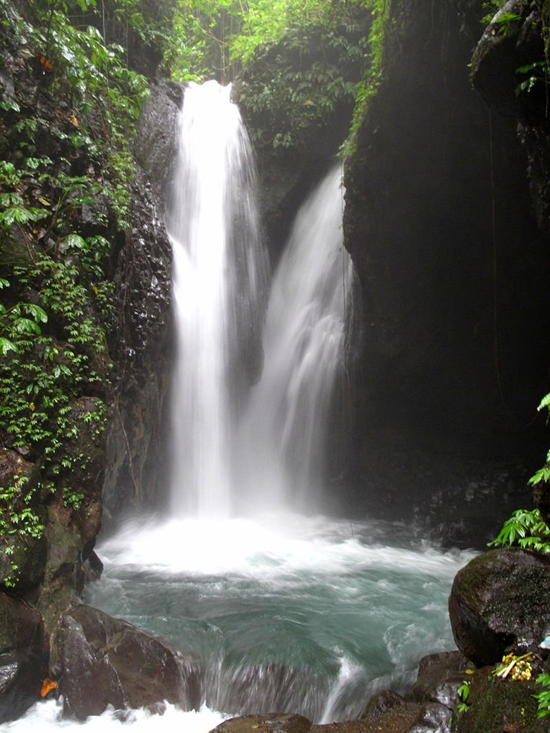 Gitgit Waterfall