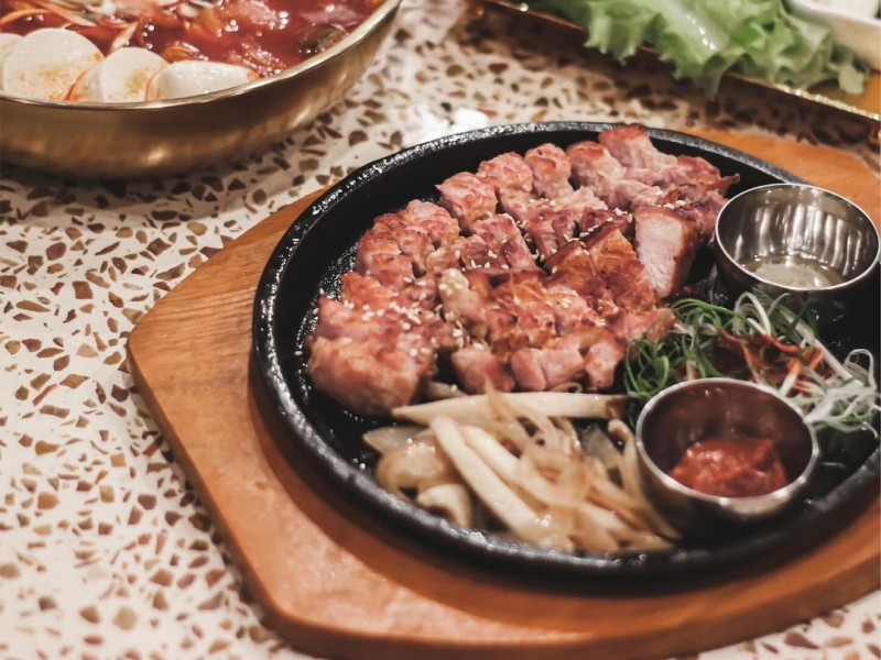 Top Korean Restaurants in Surabaya You Can’t Miss