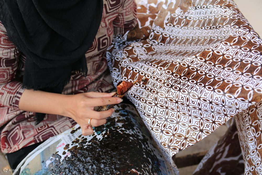 Learn to Make Batik