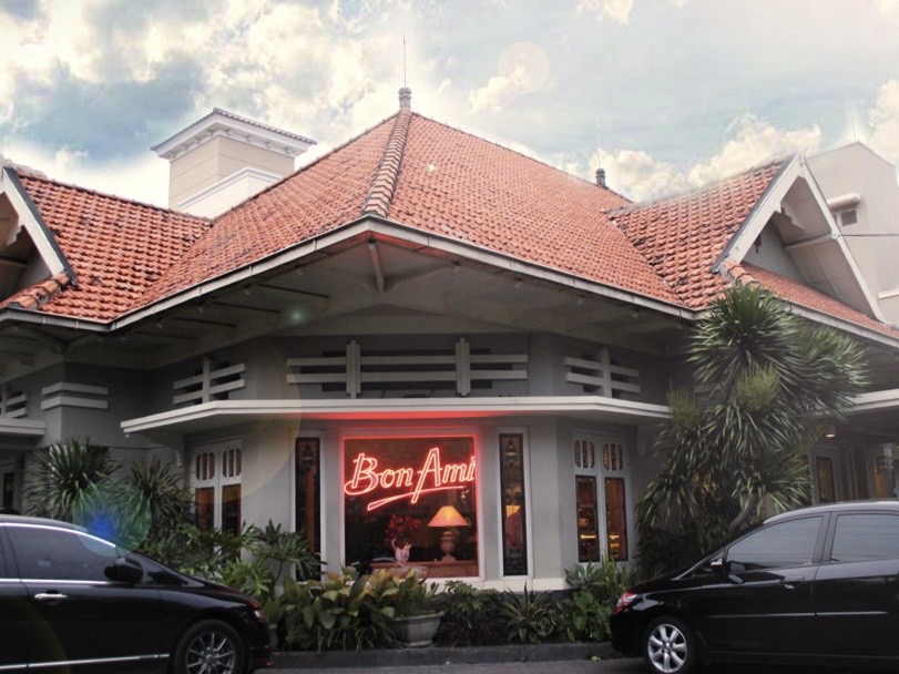 Bon ami surabaya