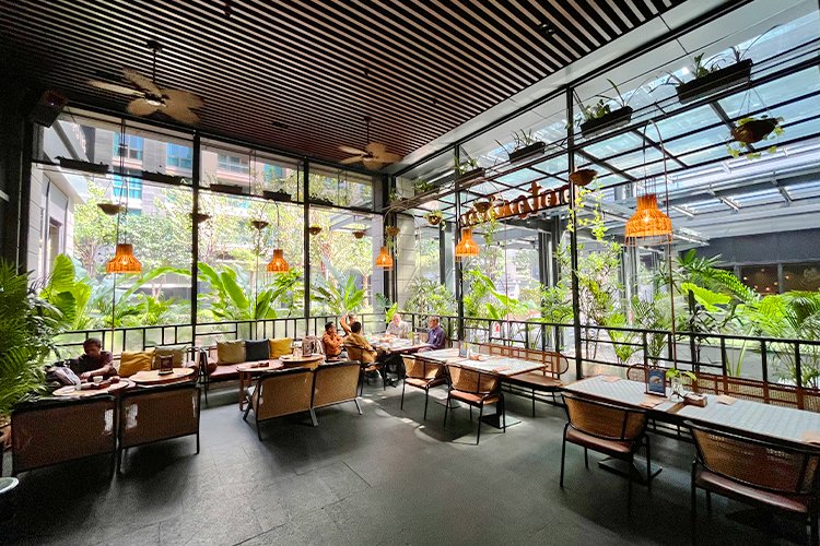 Botanica Dining Jakarta Alfresco Area