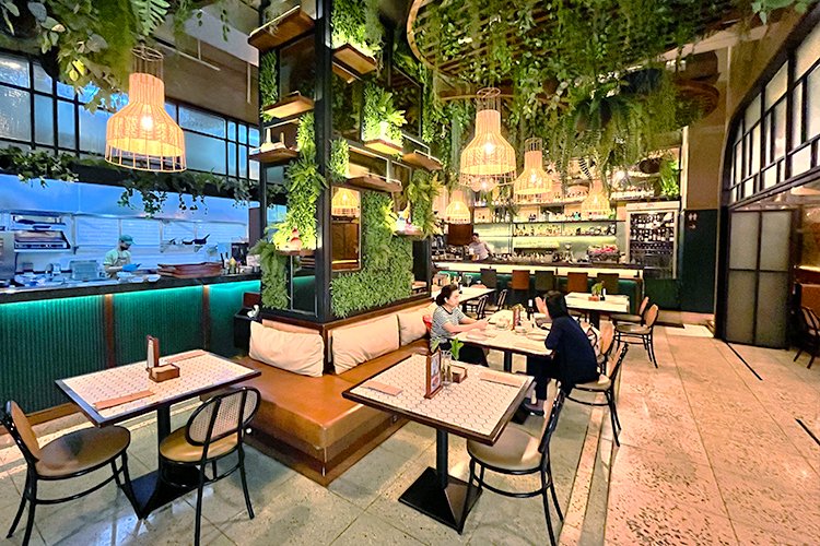 Botanica Dining Jakarta