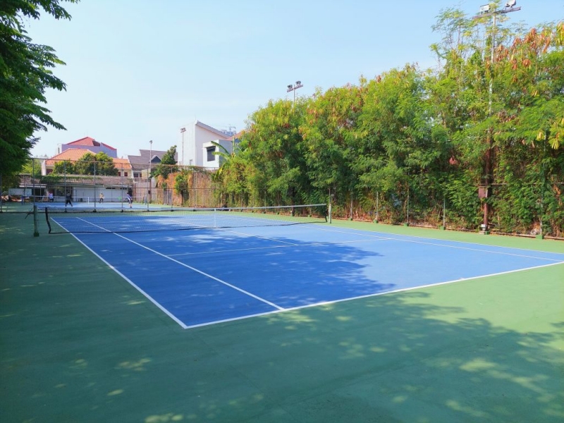 Best Hotels in Surabaya for Tennis Enthusiasts