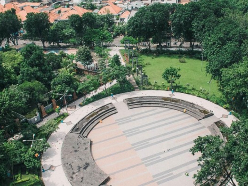 The Essence of Surabaya: A Blend of Culture, Modernity, and Nature