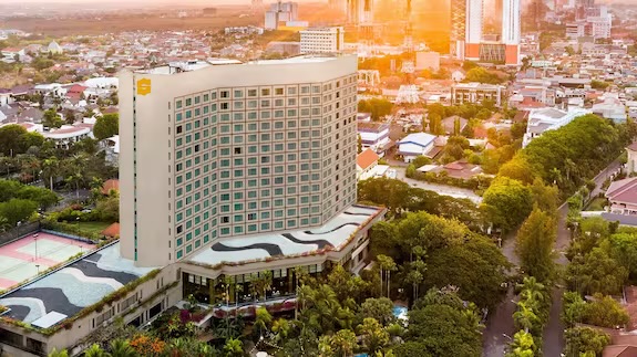 Shangri-La Hotel Surabaya