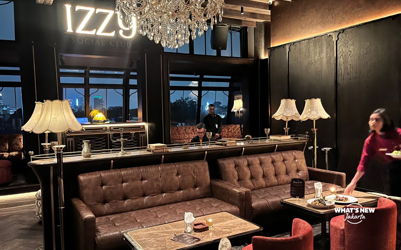 Izzy Social Club Lounge Area