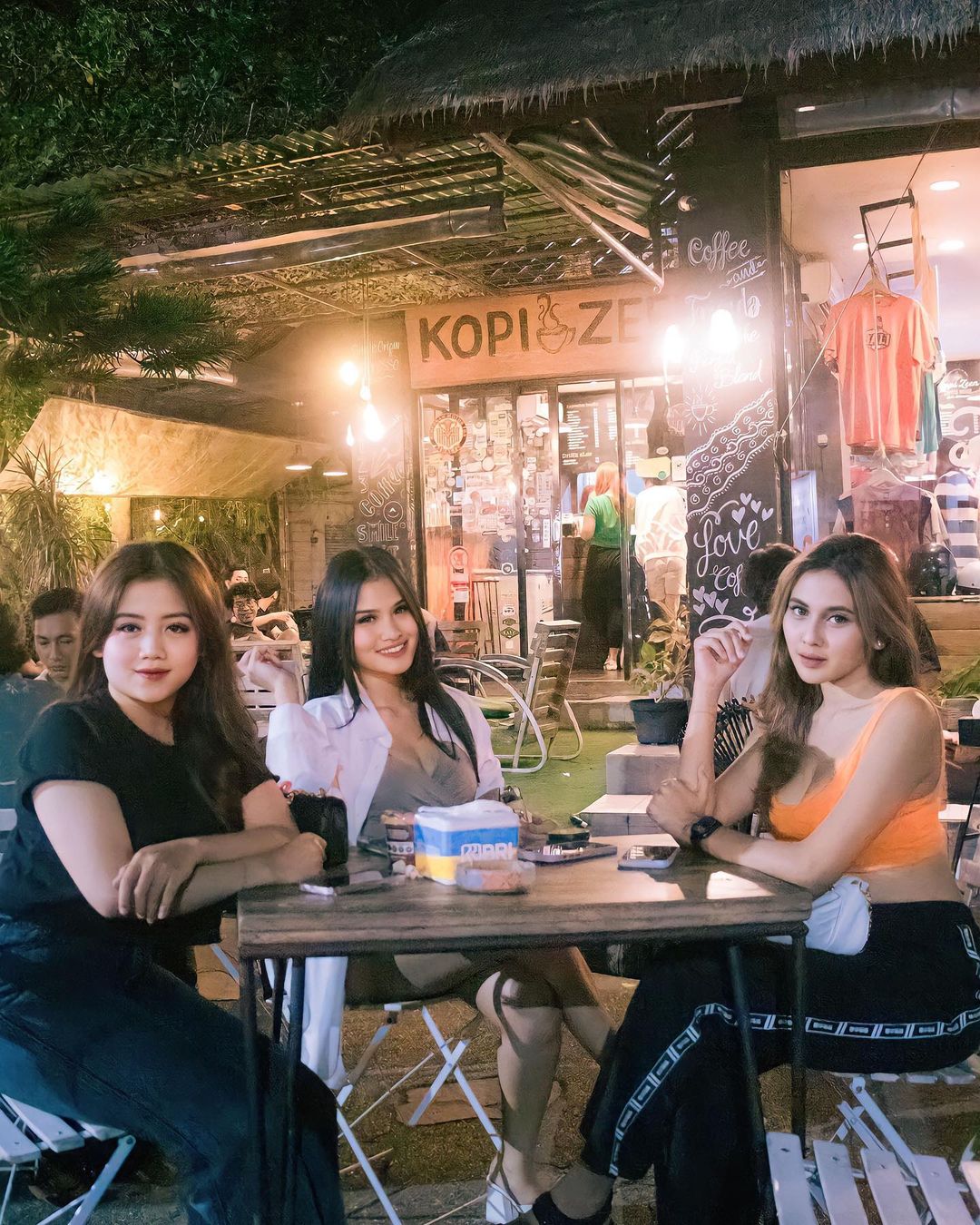 Kopi Zeen Bali Best Late-Night Restaurant
