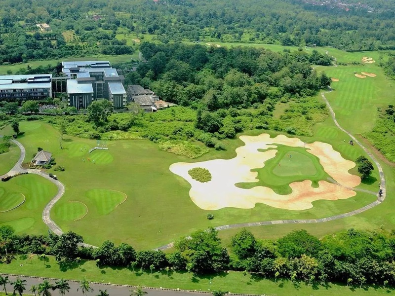 Le Grande Bali Best Golf Resorts