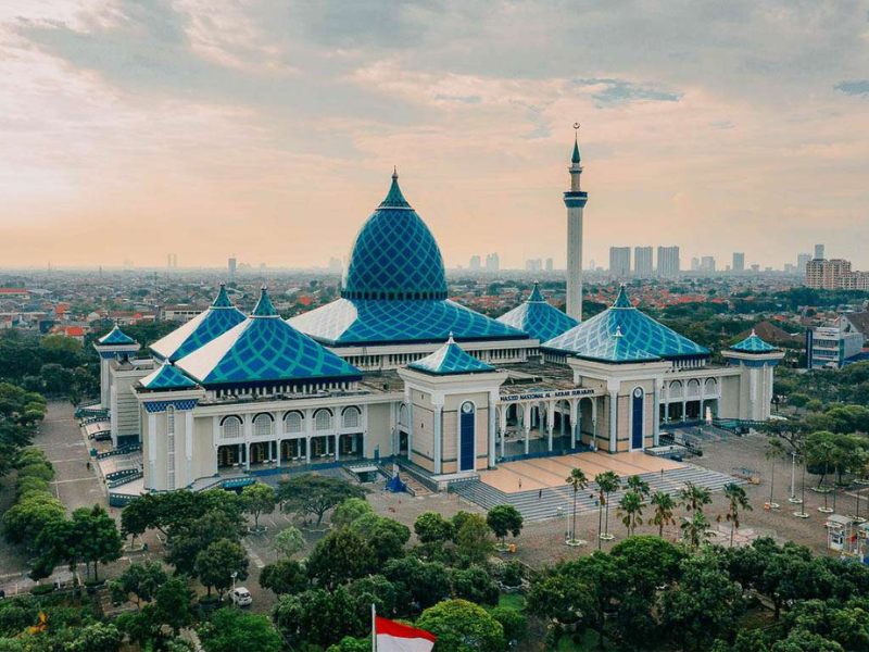 Masjid Al Akbar Surabaya