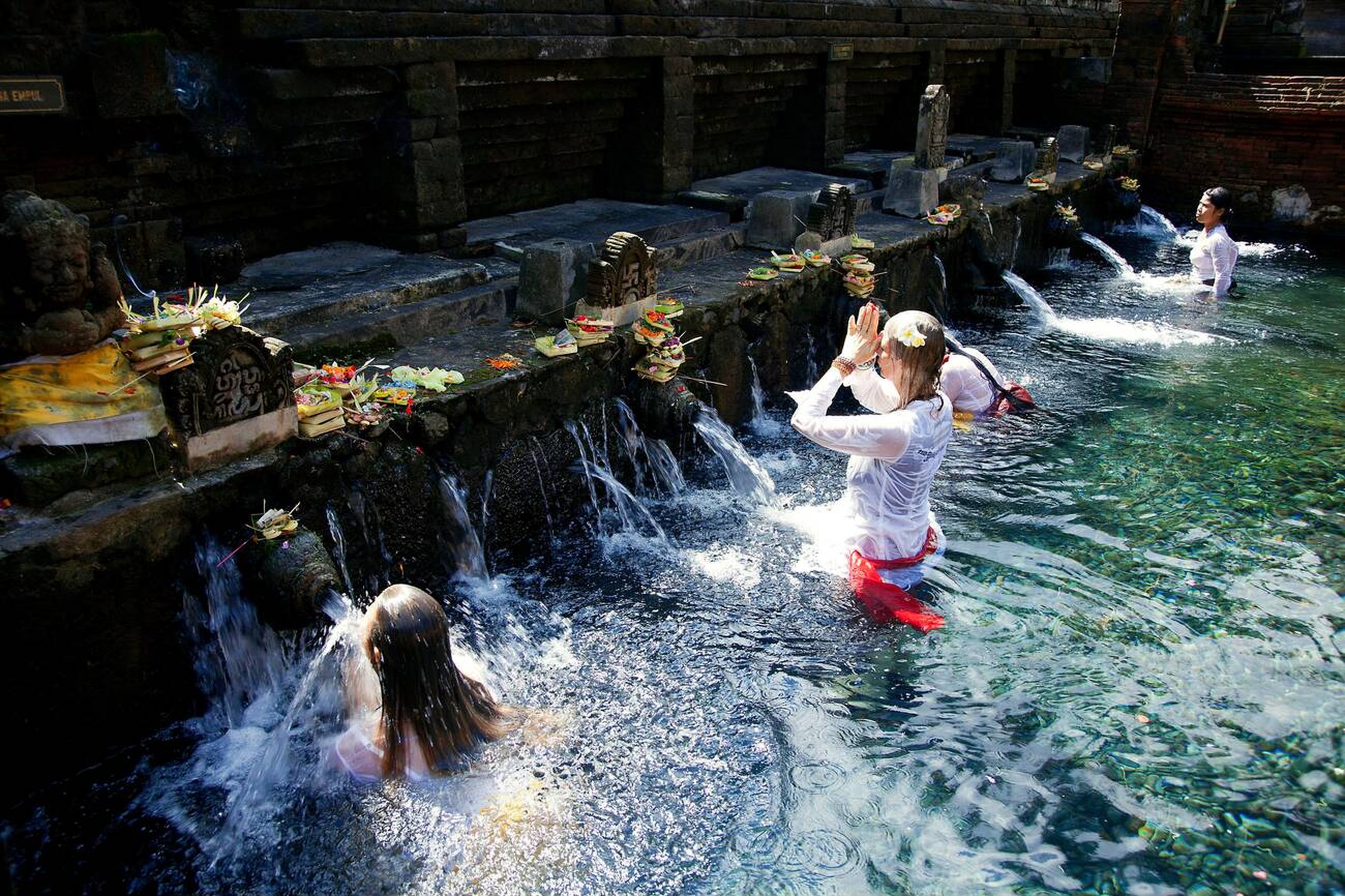 Pura Tirta Empul 3