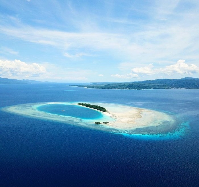 Pombo Island, Maluku