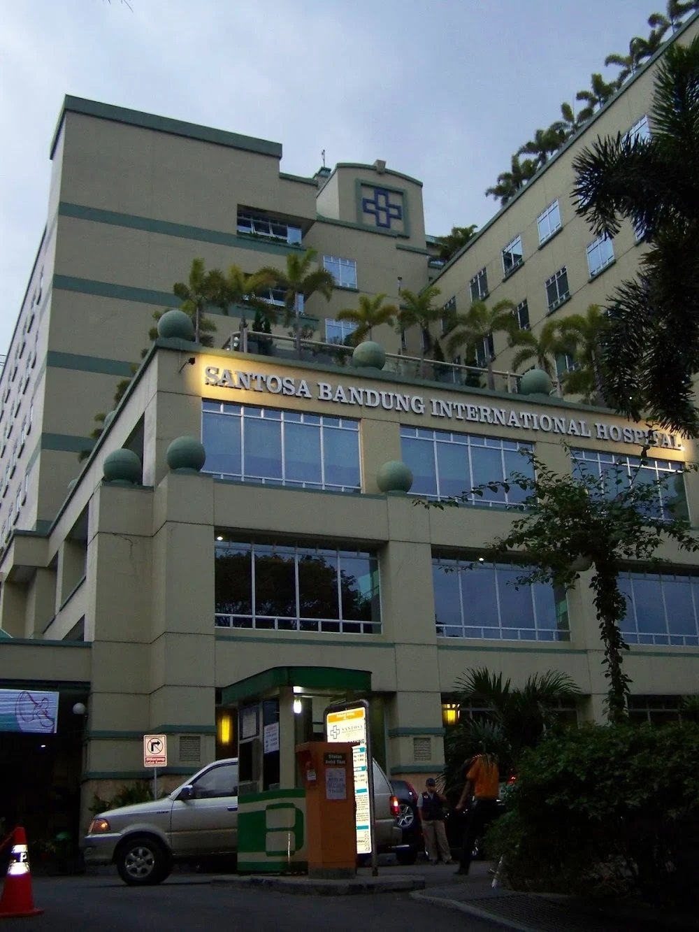 Santosa Hospital
