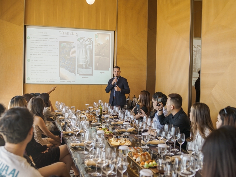 Vino Voyage 2024 Explores 100 Wines at Morazen's Laviére Lounge