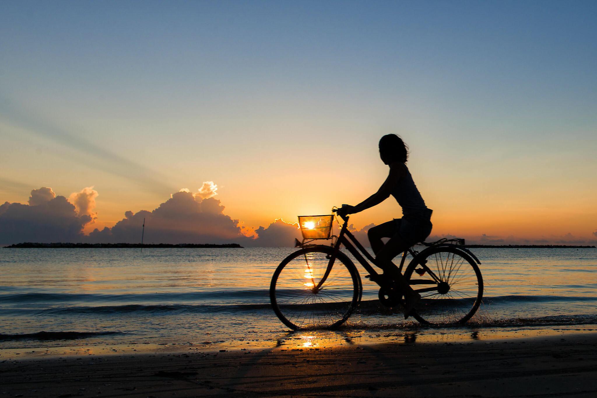 Sunrise Cycling