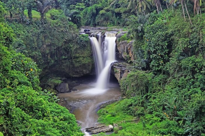 Visit Tegenungan Waterfall