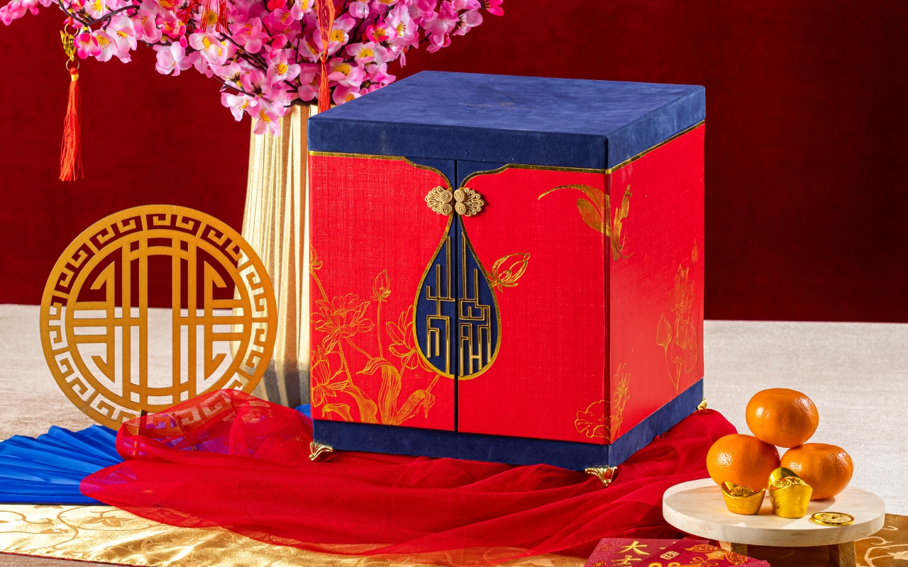 The Ritz-Carlton Jakarta Pacific Place Chinese New Year Hampers