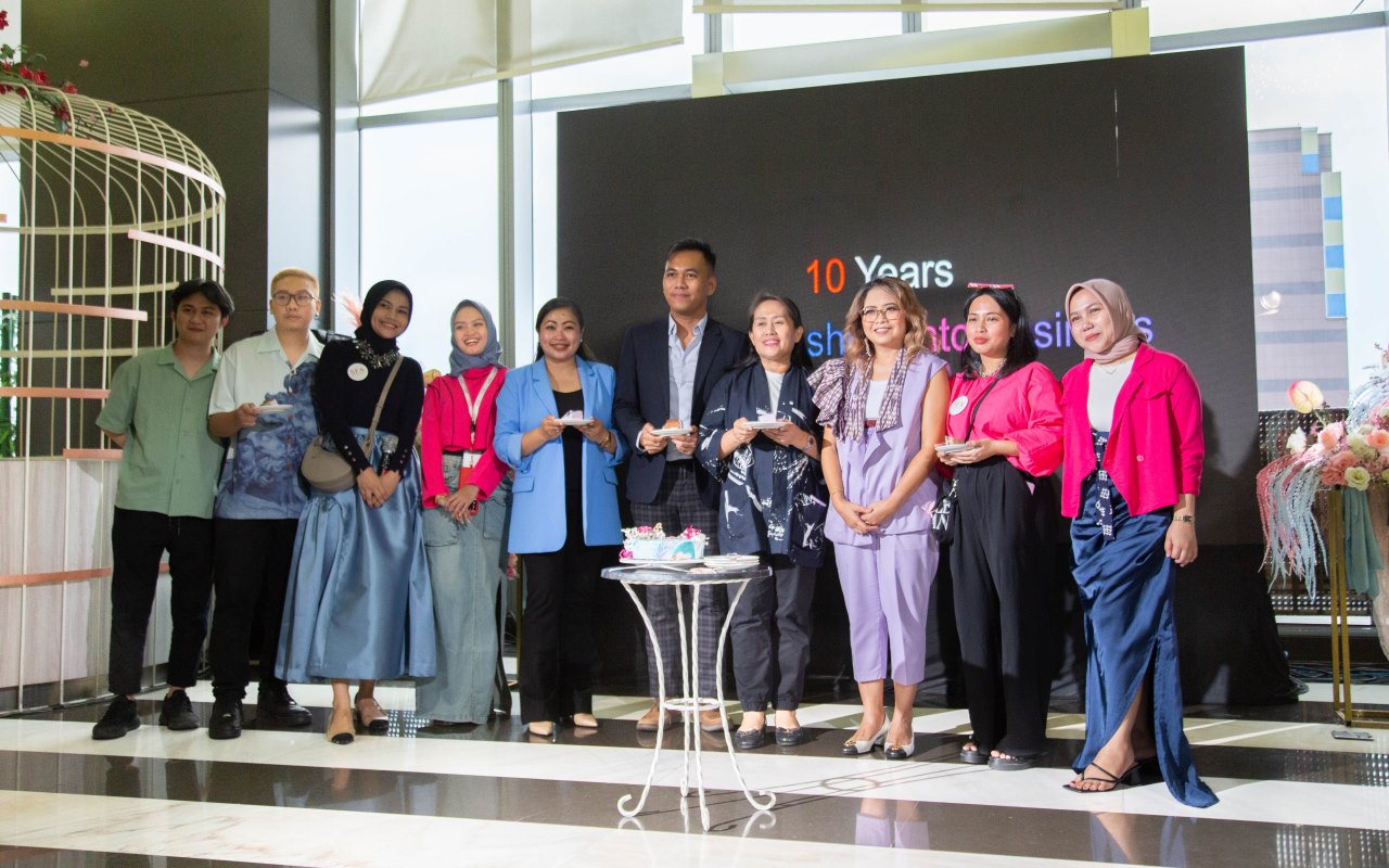 Vertu Harmoni Jakarta and Spark Fashion Academy Embrace Sustainability through 'Wandering eXpansion' 