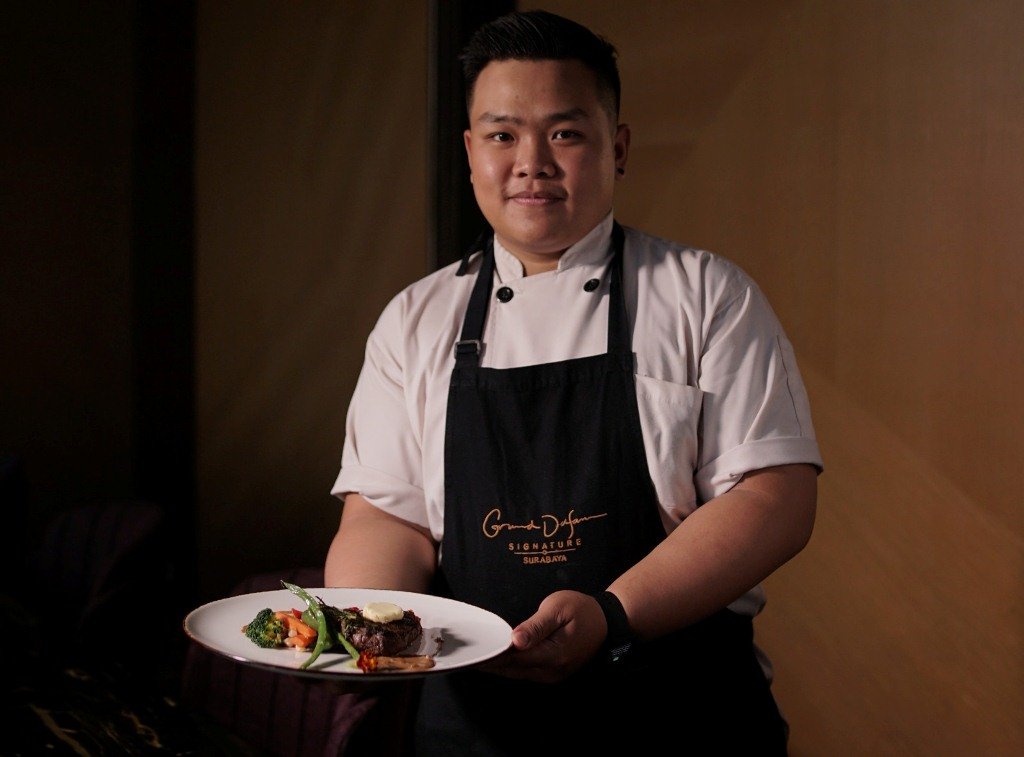 Grand_Dafam_Signature_Chef_Win_a_Medal_at_The_FoodandHotelIndonesiaCompetition