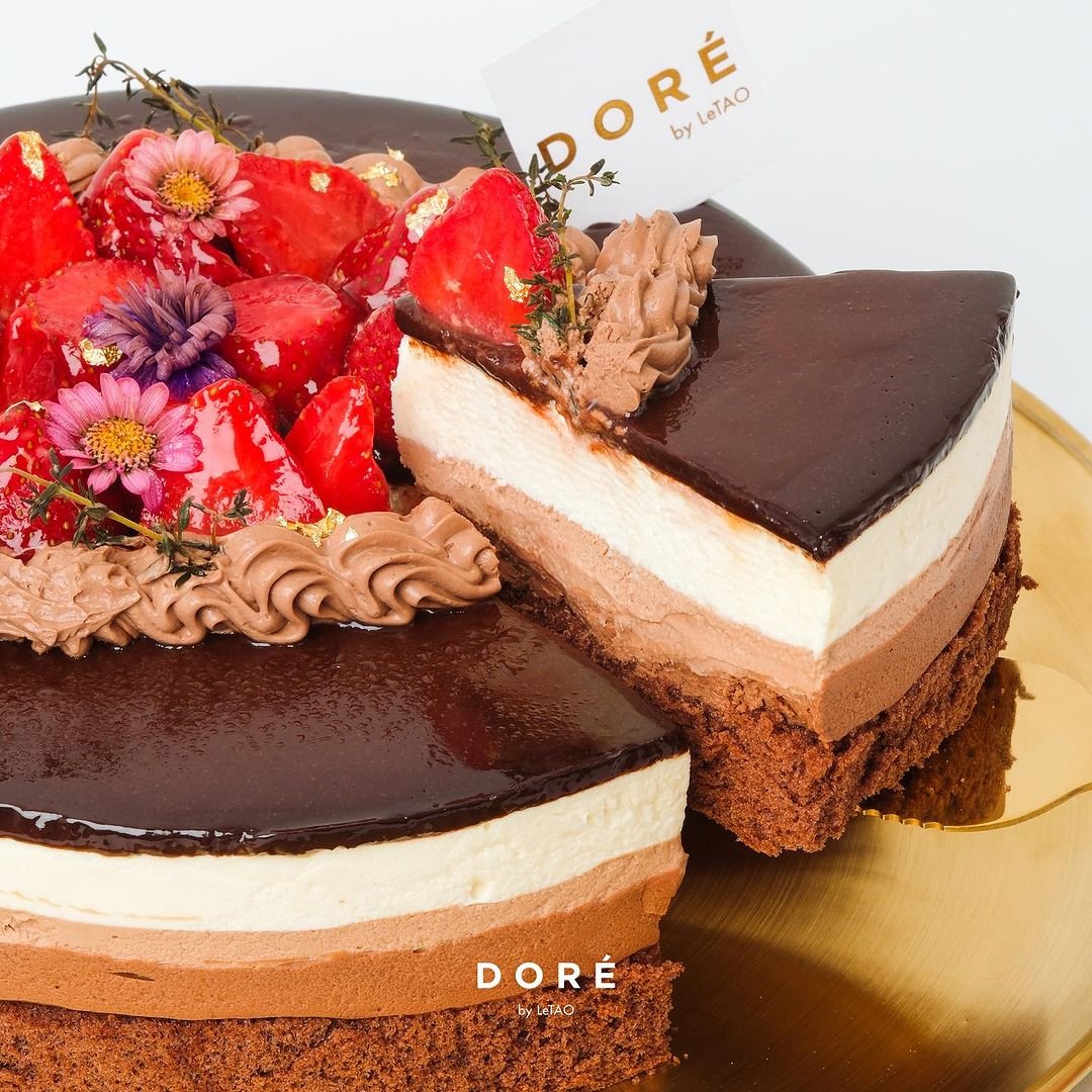 Red Velvet Cheesecake dari Dore by Letao - foodspot