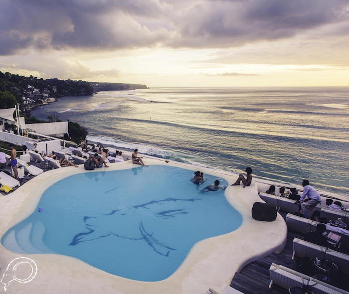 5 Best Cliff Beach Clubs In Bali | What'S New Indonesia