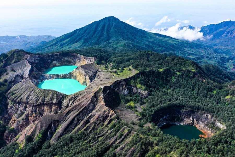 kelimutu crater