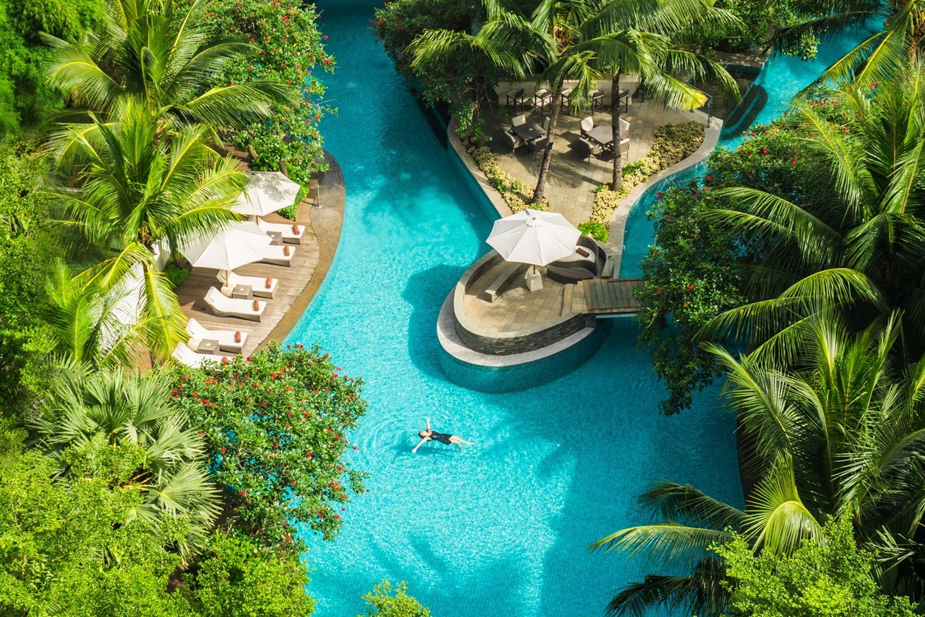 DoubleTree by Hilton Jakarta – Diponegoro Swimming Pool
