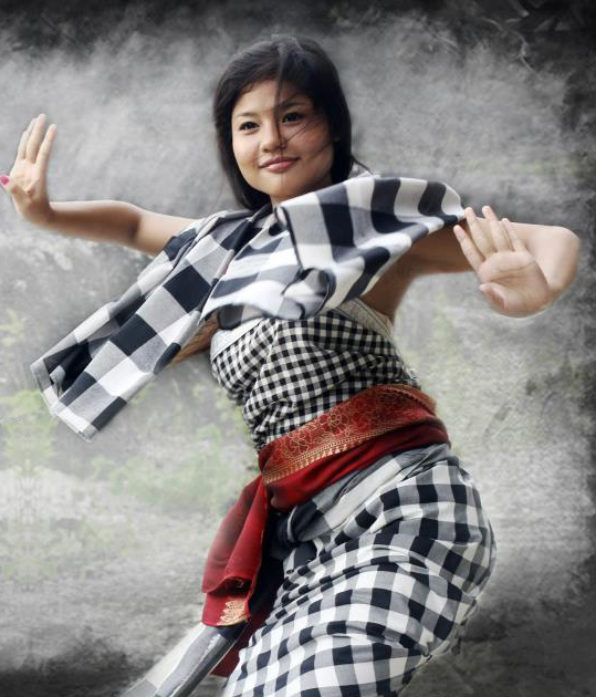 Saput Poleng Dancer