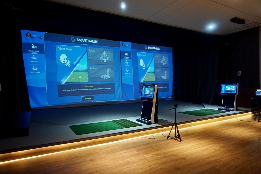 sim simulator golf academy