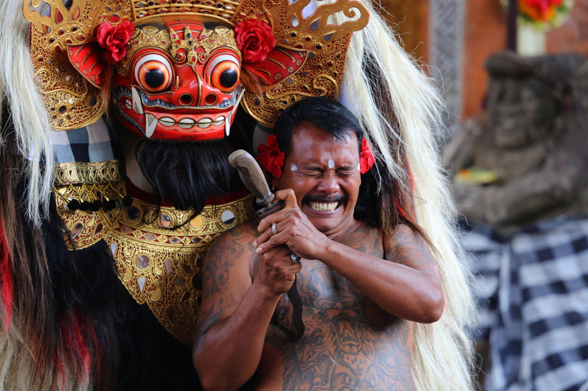 Trance during Barong dance; a common spiritual occurence