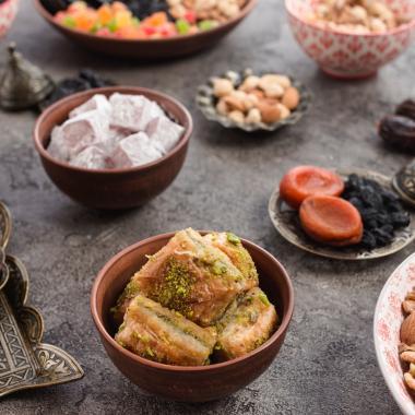 Best Ramadan and Eid Hampers from Restaurants and Dessert Shops in Jakarta